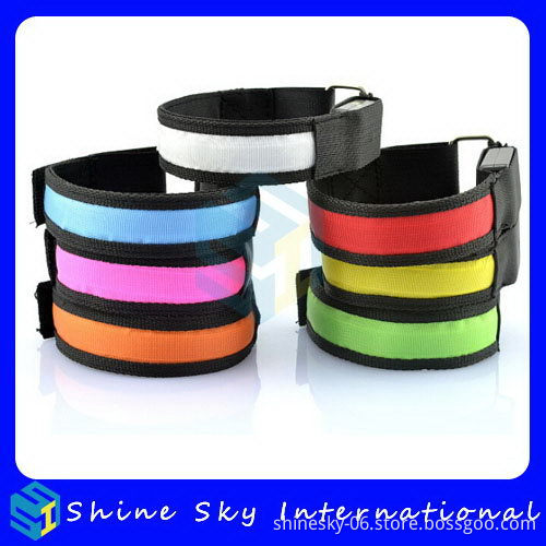 Top Level Most Popular Carnival Led Flashing Armband